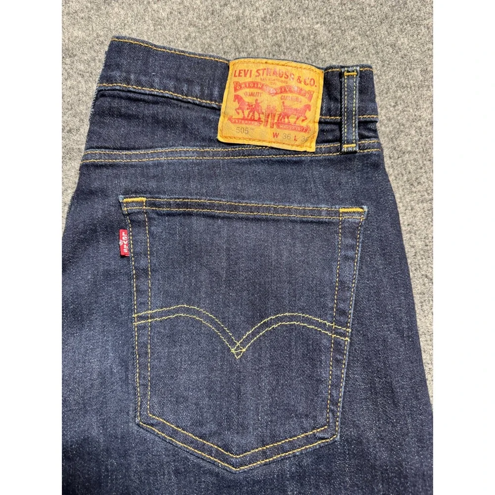 Levis 505 Regular Fit Mens Jeans 36×30 Dark Wash Blue Denim NWT